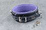 Средний подвёрнутый ошейник с фиолетовым подкладом