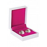 <strong>Стеклянные шарики Ben Wa Balls erotic exercise SH-SHT148</strong> <br />
Вагинальные шарики из стекла это интимный аксессуар для выполнения упражнений на укрепление стенок влагалища девушки. <div class="charTableblock"> </div> Стеклянные шарики Ben Wa Balls erotic exercise SH-SHT148
Вагинальные шарики из стекла это интимный аксессуар для выполнения упражнений на укрепление стенок влагалища девушки.