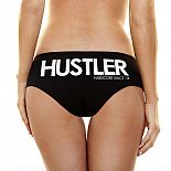 <strong>Женские трусики Hustler с надписью Hardcore Since 74</strong> <br />
Стильные и удобные женские трусики Hustler классического покроя, которые отлично подходят для повседневной носки. <div class="charTableblock"><div><span>Размер</span>: M (44-46); L (46-48)</div><div><span>Цвет</span>: черный</div><div><span>Производитель</span>: Hustler Lingerie, США</div></div> Женские трусики Hustler с надписью Hardcore Since 74
Стильные и удобные женские трусики Hustler классического покроя, которые отлично подходят для повседневной носки.