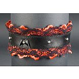 <strong>Подшитый красно-чёрный чокер Готика-21 </strong> <br />
Подшитый кружева № красные, застежка-кнопка, с 7 металлическими капельками и черным лаковым бантиком под центральной клёпкой. <div class="charTableblock"> </div> Подшитый красно-чёрный чокер Готика-21
Подшитый кружева № красные, застежка-кнопка, с 7 металлическими капельками и черным лаковым бантиком под центральной клёпкой.