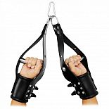 <strong>Система для подвешивания Just Hanging</strong> <br />
Воплотите все ваши смелые фантазии, пока ваш партнер беспомощно застрял в этой супер красивой и надежной подвесной системе из кожи. <div class="charTableblock"><div><span>Производитель</span>: O-Products, Нидерланды</div></div> Система для подвешивания Just Hanging
Воплотите все ваши смелые фантазии, пока ваш партнер беспомощно застрял в этой супер красивой и надежной подвесной системе из кожи.