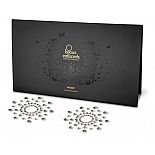 <strong>Серебристые накладки на соски Mimi </strong> <br />
Превратите себя в изумительную чаровницу, украсив свое тело блестящими камешками Mimi Silver Nipple Covers. <div class="charTableblock"> </div> Серебристые накладки на соски Mimi
Превратите себя в изумительную чаровницу, украсив свое тело блестящими камешками Mimi Silver Nipple Covers.