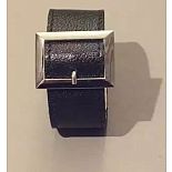 <strong>Чёрный браслет с квадратной пряжкой</strong> <br />
Данная модель выполнена из натуральной кожи черного цвета и украшена пряжкой квадратной формы. <div class="charTableblock"><div><span>Производитель</span>: Подиум, Россия</div></div> Чёрный браслет с квадратной пряжкой
Данная модель выполнена из натуральной кожи черного цвета и украшена пряжкой квадратной формы.