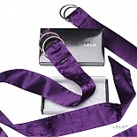 <strong>Фиолетовые любовные ленты Boa (LELO)</strong> <br />
Иногда так хочется почувствовать себя пленником или властителем судеб. Чтобы привнести в близость подобных нот, нужны лишь эти любовные ленты. <br><br>
Они понадобятся для того, чтобы связать сексуального партнера или…подвесить. Как? Кончики лент заполнены жемчугом. Достаточно перекинуть их через дверь (комнаты, шкафа, тумбы), а затем прикрыть последнюю. <br><br>
BOA - увлекательные игры в спальне станут неотъемлемой частью вашей жизни!
<div class="charTableblock"><div><span>Производитель</span>: Lelo, Швеция</div></div> Фиолетовые любовные ленты Boa (LELO)
Иногда так хочется почувствовать себя пленником или властителем судеб. Чтобы привнести в близость подобных нот, нужны лишь эти любовные ленты. <br><br>
Они понадобятся для того, чтобы связать сексуального партнера или…подвесить. Как? Кончики лент заполнены жемчугом. Достаточно перекинуть их через дверь (комнаты, шкафа, тумбы), а затем прикрыть последнюю. <br><br>
BOA - увлекательные игры в спальне станут неотъемлемой частью вашей жизни!