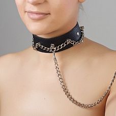 <strong>Чёрный ошейник из натуральной кожи</strong> <br />
Изготовлен из натуральной кожи.<div class="charTableblock"><div><span>Материал</span>: кожа</div><div><span>Цвет</span>: черный</div><div><span>Производитель</span>: Sitabella, Россия</div></div> Чёрный ошейник из натуральной кожи
Изготовлен из натуральной кожи.