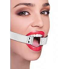 <strong>Кляп-расширитель с кожаными белыми ремешками</strong> <br />
Кляп с широким металлическим кольцом и регулируемым кожаным ремешком № стильное фетиш изделие для поклонников БДСМ игр.<div class="charTableblock"><div><span>Тип</span>: рамка (кольцо)</div><div><span>Цвет</span>: белый</div><div><span>Материал</span>: металл</div><div><span>Производитель</span>: OUCH by Shots Media BV, Нидерланды</div></div> Кляп-расширитель с кожаными белыми ремешками 
Кляп с широким металлическим кольцом и регулируемым кожаным ремешком № стильное фетиш изделие для поклонников БДСМ игр.