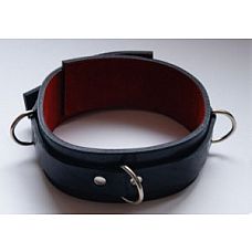 <strong>Средний подшитый ошейник с красной подкладкой</strong> <br />
Ошейник средний подшитый.<div class="charTableblock"><div><span>Материал</span>: кожа</div><div><span>Цвет</span>: черный</div><div><span>Производитель</span>: Beastly, Россия</div></div> Средний подшитый ошейник с красной подкладкой
Ошейник средний подшитый.