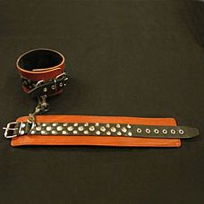 <strong>Поножи из красной лакированной кожи на мягкой подкладке</strong> <br />
Поножи ручной работы № это ваш помощник в реализации самых необузданных фантазий в БДСМ-сессиях.<div class="charTableblock"><div><span>Материал</span>: кожа</div><div><span>Цвет</span>: красный, розовый</div><div><span>Производитель</span>: Подиум, Россия</div></div> Поножи из красной лакированной кожи на мягкой подкладке
Поножи ручной работы № это ваш помощник в реализации самых необузданных фантазий в БДСМ-сессиях.