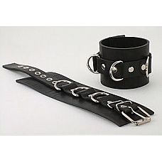 <strong>Не подшитые чёрные наручник из кожи с пряжкой и 3 сварными D-кольцами</strong> <br />
<div class="charTableblock"><div><span>Материал</span>: кожа</div><div><span>Цвет</span>: черный</div><div><span>Производитель</span>: Beastly, Россия</div></div> Не подшитые чёрные наручник из кожи с пряжкой и 3 сварными D-кольцами