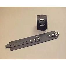 <strong>Широкие кожаные наручники универсального размера</strong> <br />
Наручники ручной работы это Ваш помощник в реализации самых необузданных фантазий в БДСМ.<div class="charTableblock"><div><span>Материал</span>: кожа</div><div><span>Производитель</span>: Подиум, Россия</div></div> Широкие кожаные наручники универсального размера
Наручники ручной работы это Ваш помощник в реализации самых необузданных фантазий в БДСМ.