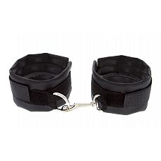 <strong>Чёрные полиуретановые наручники с карабином Beginners Wrist Restraints</strong> <br />
Чёрные полиуретановые наручники с карабином Beginners Wrist Restraints.<div class="charTableblock"><div><span>Производитель</span>: Blush Novelties, США</div></div> Чёрные полиуретановые наручники с карабином Beginners Wrist Restraints
Чёрные полиуретановые наручники с карабином Beginners Wrist Restraints.