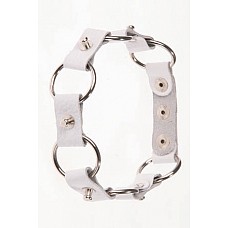 <strong>Ошейник с кольцами белый</strong> <br />
Изготовлен из натуральной кожи.<div class="charTableblock"> </div> Ошейник с кольцами белый
Изготовлен из натуральной кожи.