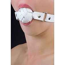 <strong>Кляп белый</strong> <br />
Кляп.<div class="charTableblock"><div><span>Тип</span>: фаллос</div><div><span>Цвет</span>: белый</div><div><span>Материал</span>: латкес</div></div> Кляп белый 
Кляп.