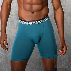 Удлинённые мужские трусы-боксеры с клетчатым поясом Удлинённые мужские трусы-боксеры с клетчатым поясом