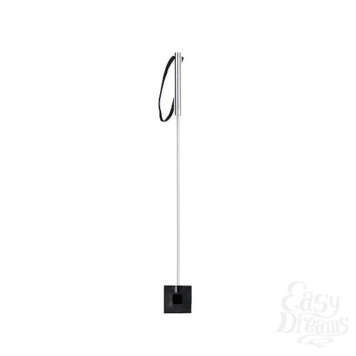  1:        Leather Square Tipped Metal Crop 