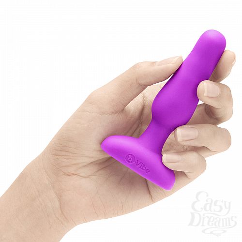  4   - B-Vibe Novice Plug FUCHSIA