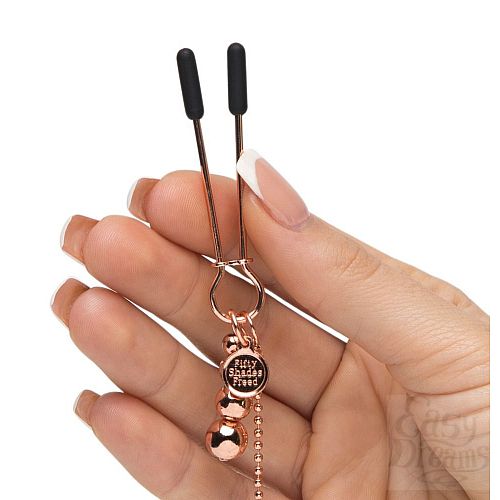 ���������� 2  ���������� ������ ��� ������ � ������� Fifty Shades Freed All Sensation Nipple and Clitoral Chain